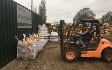 Surrey Log Delivery Kiln Dried Logs